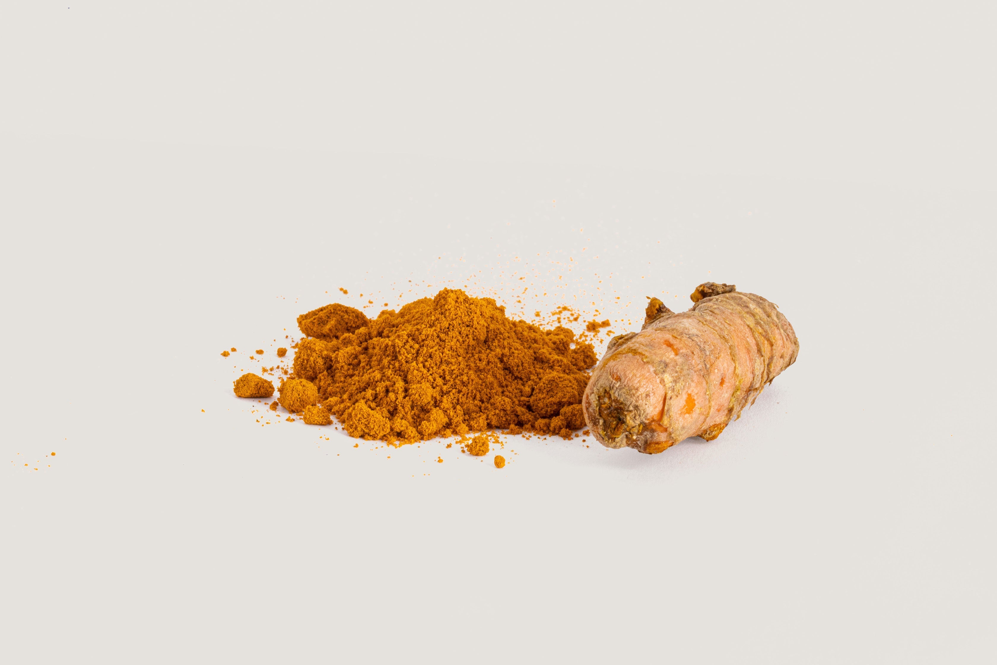 Turmeric in Coffee: The Anti-Inflammatory Morning Upgrade You're Missing